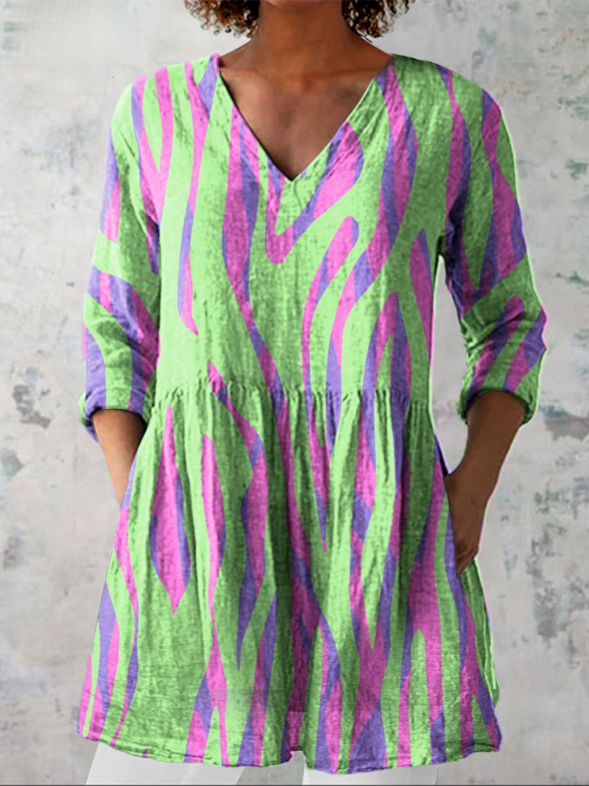 Oceane | Blusa Longa com Decote em V Elegante