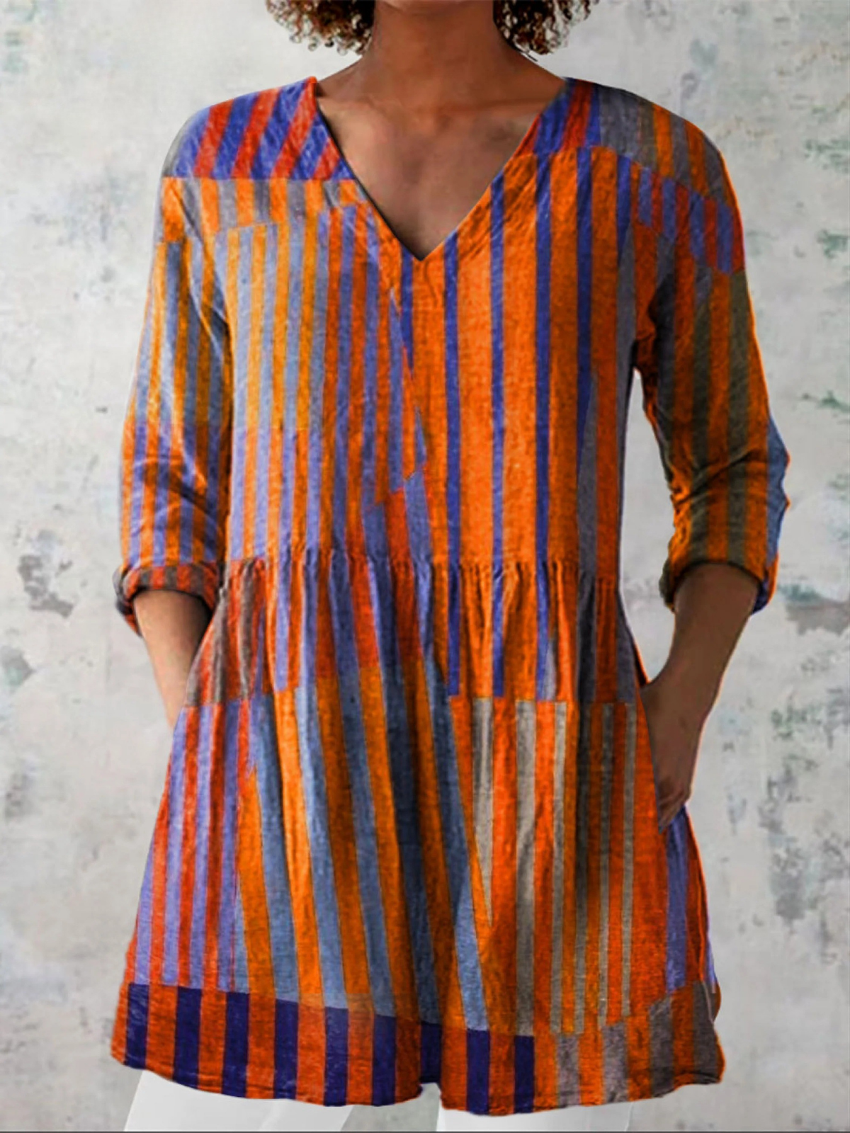 Nadia | Blusa Longa com Decote em V Elegante