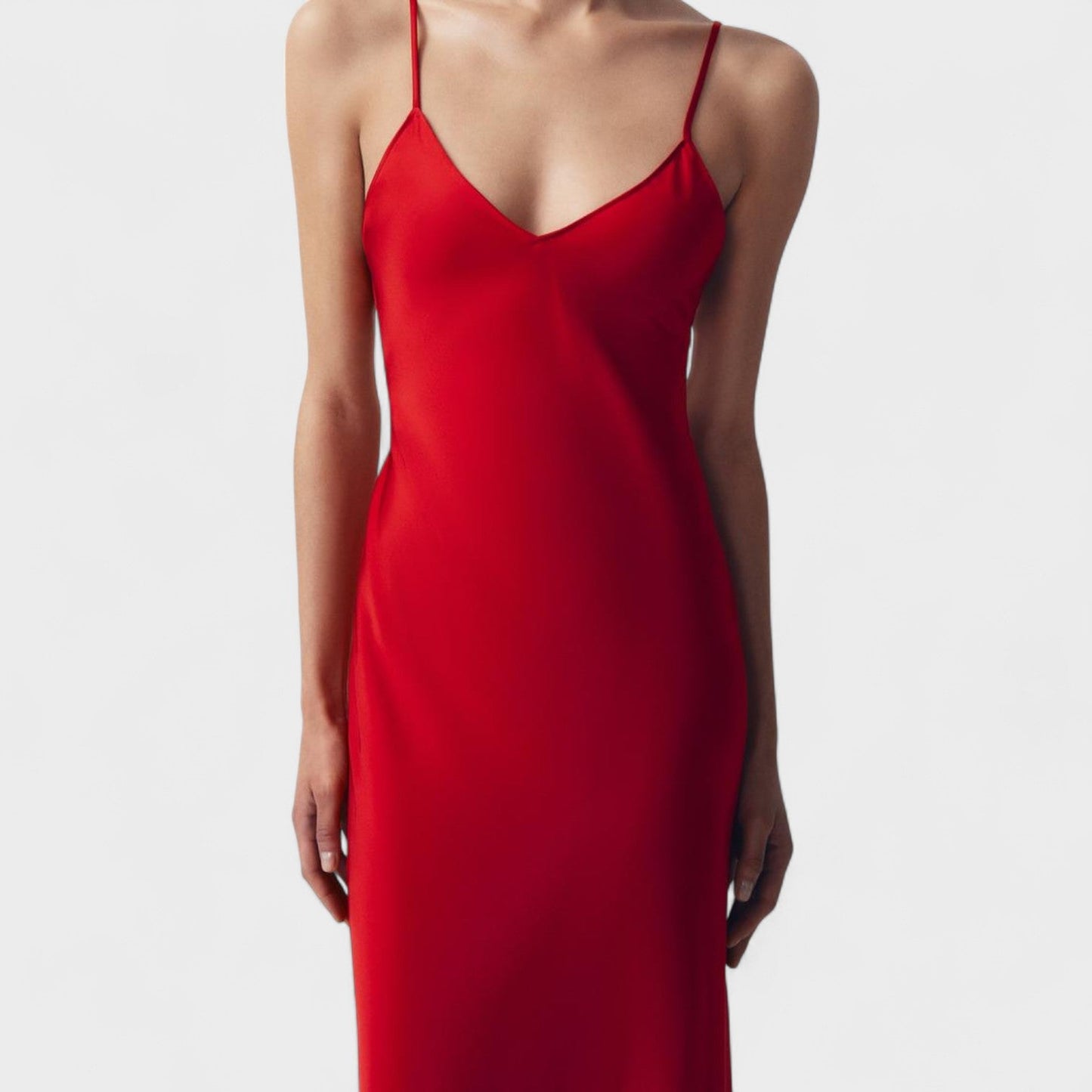 Carmesim Dress - Minimalist Cut