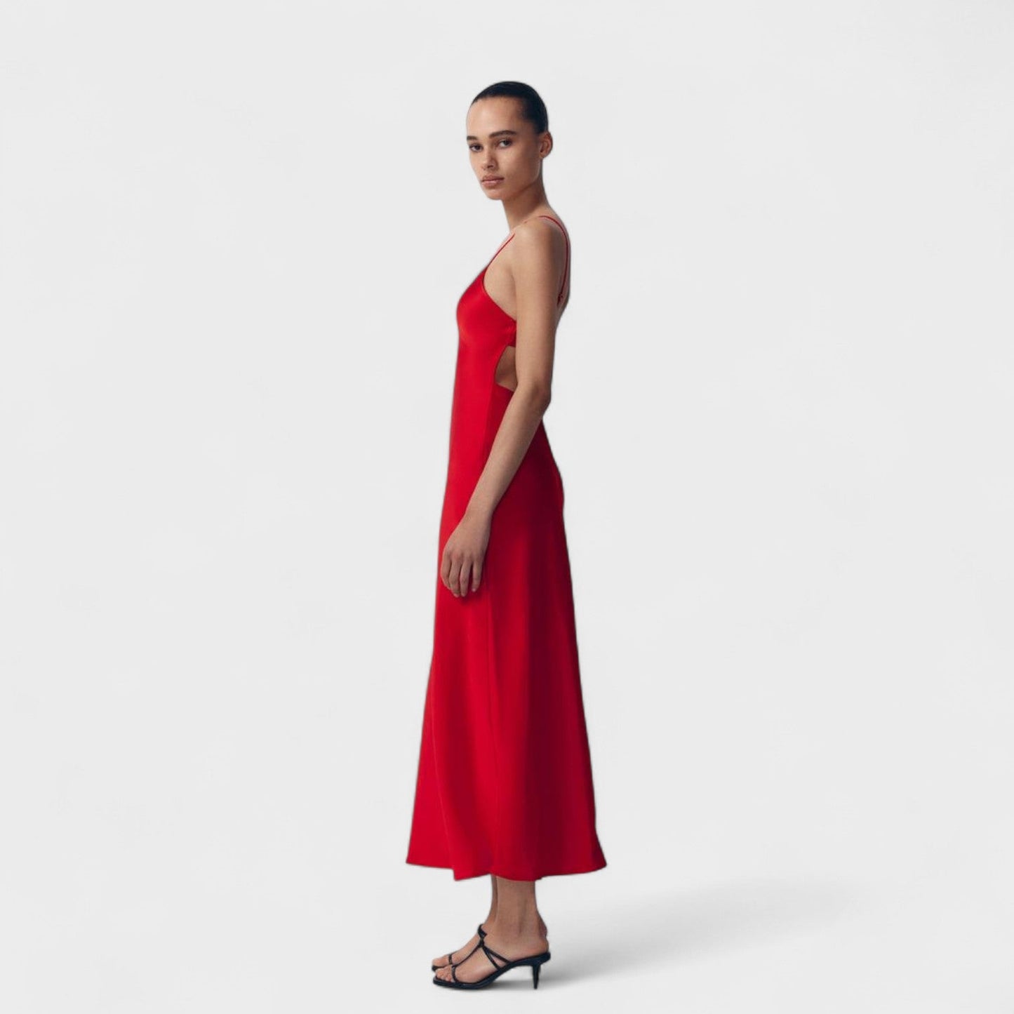 Carmesim Dress - Minimalist Cut
