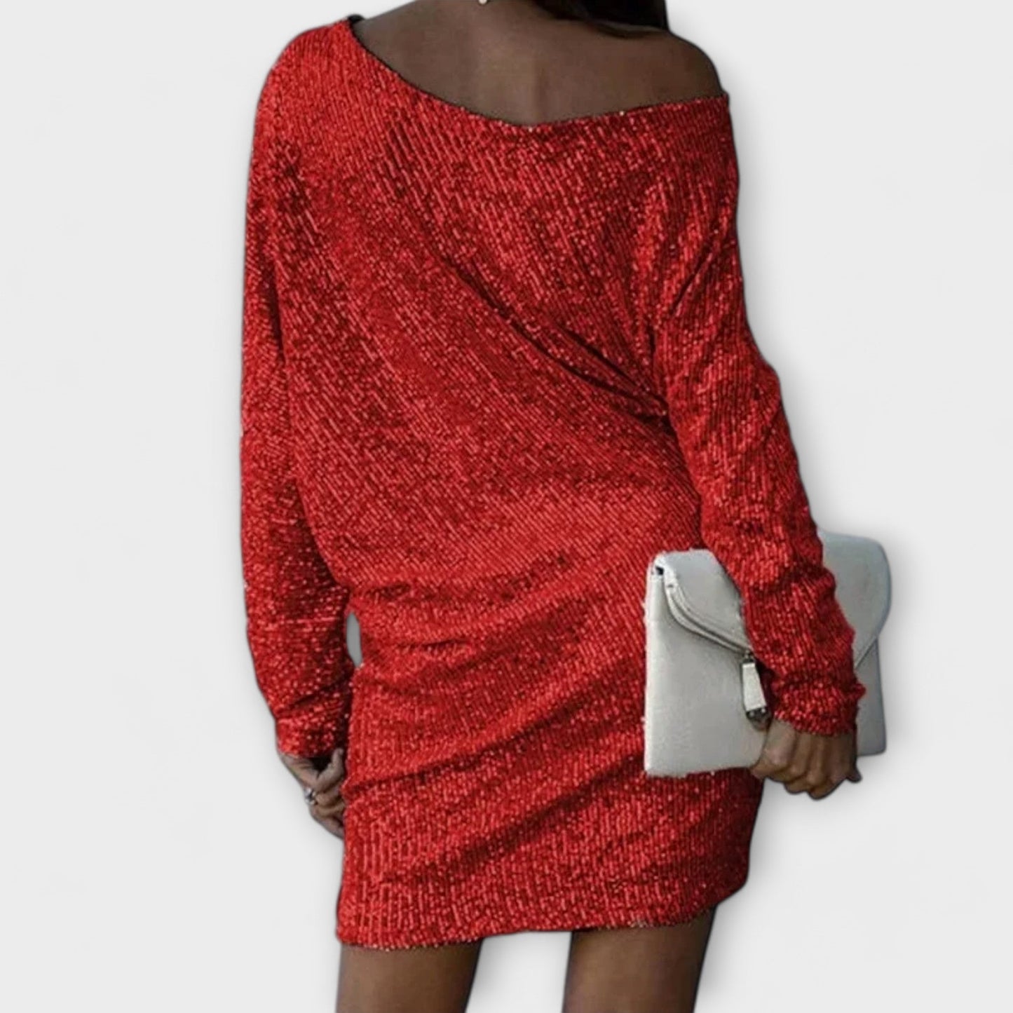Vestido de festa adornado com lantejoulas