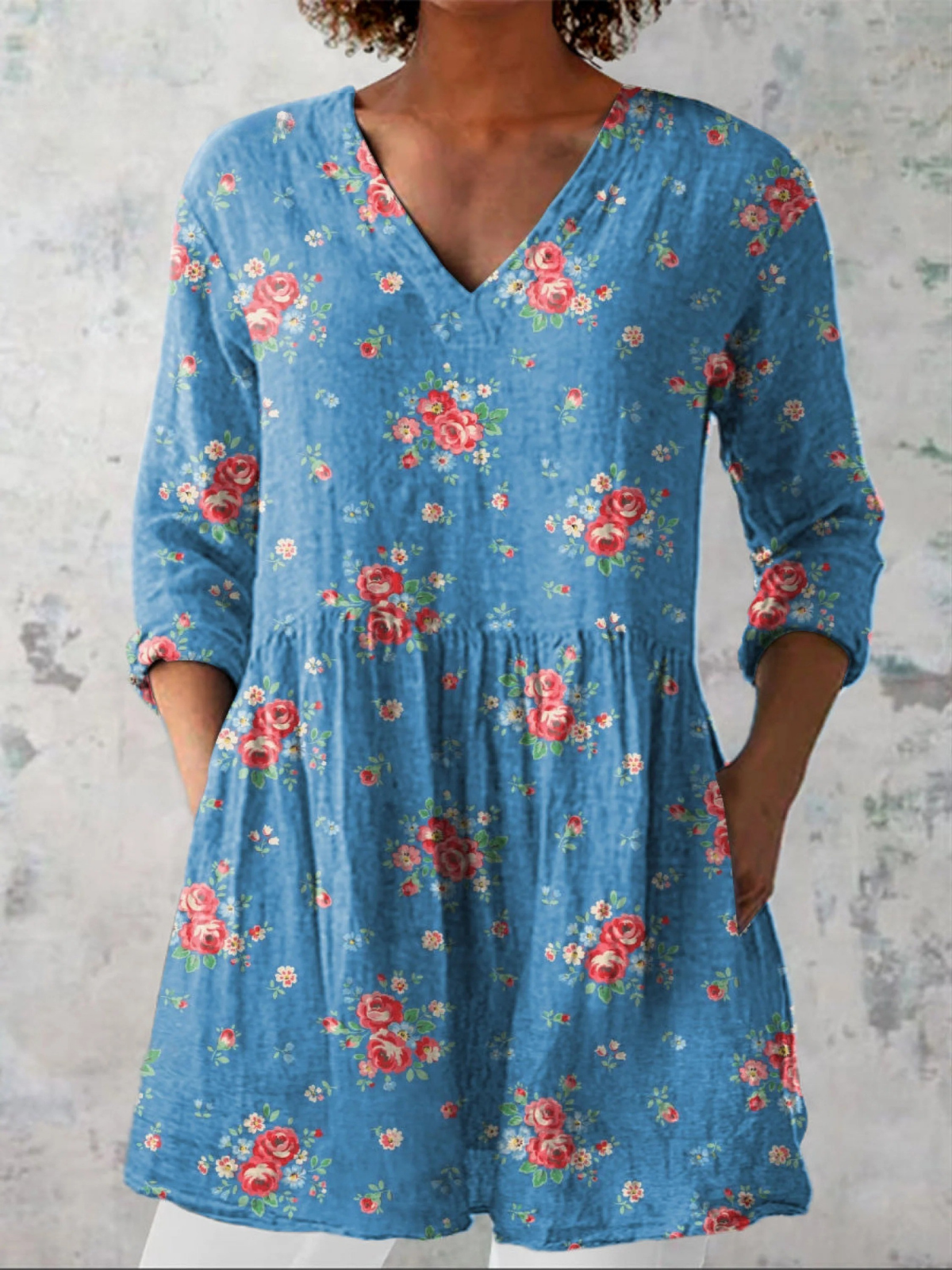 Melanie | Blusa Longa com Decote em V Elegante