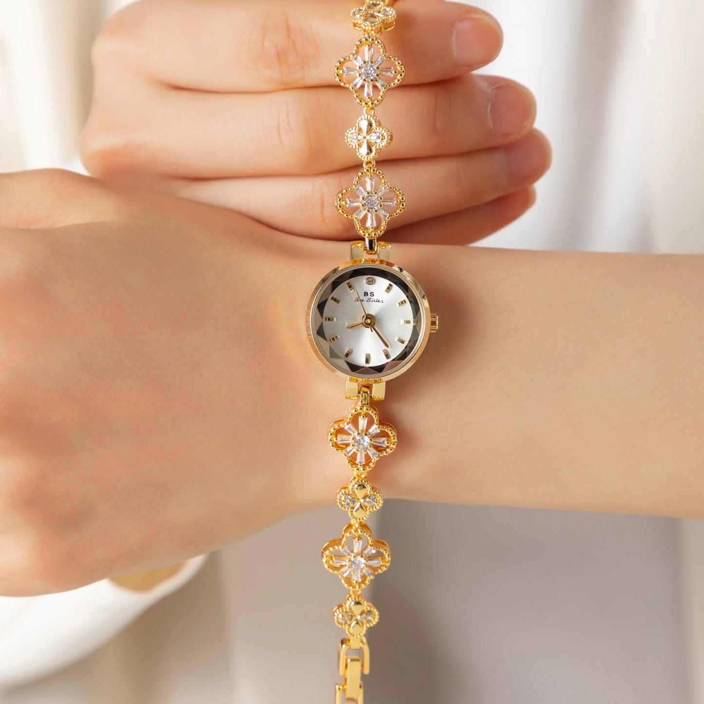 Maria - Watch