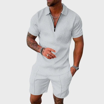 André - Conjunto de Camisa Polo e Shorts