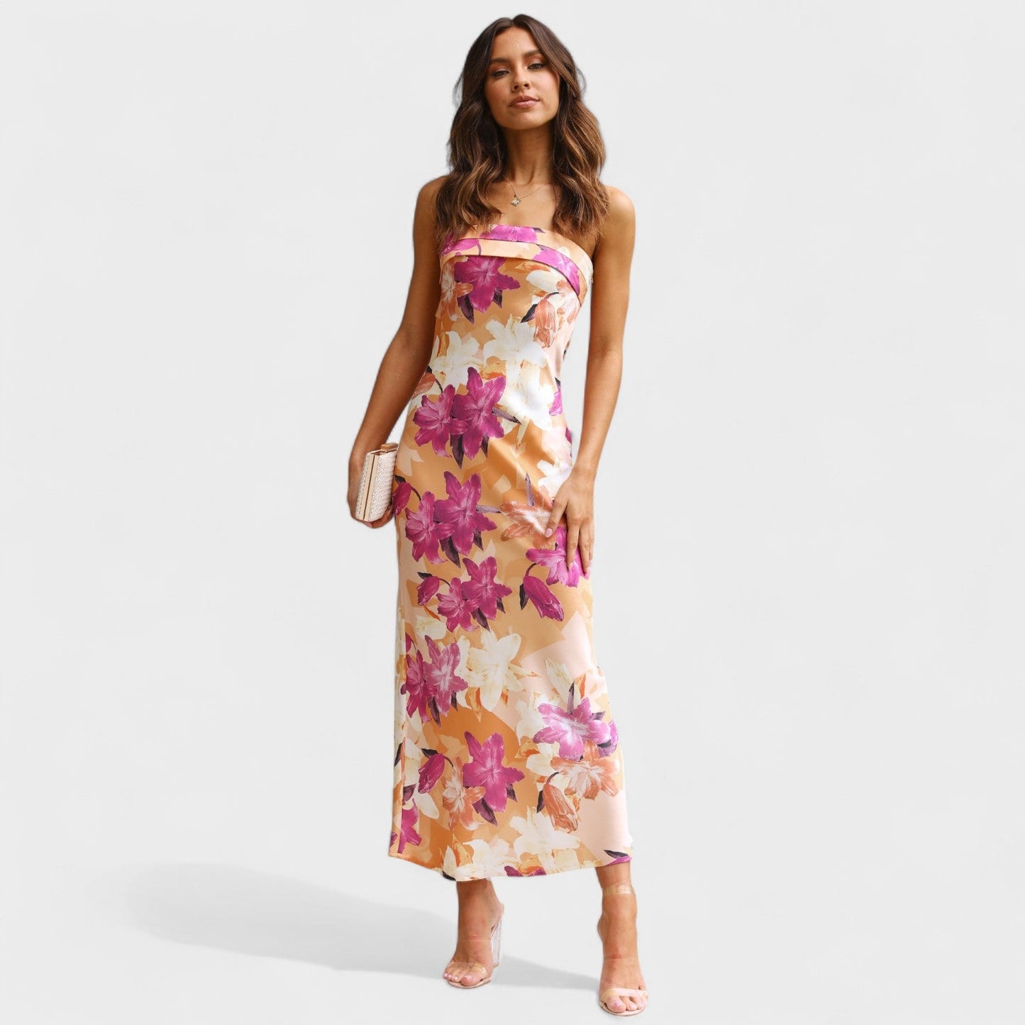 Carmen - Vestido Sem Mangas em Cetim