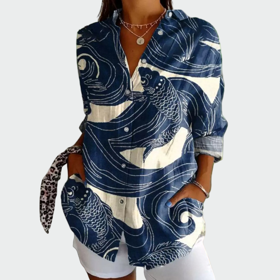 Camisa sofisticada con diseño floral
