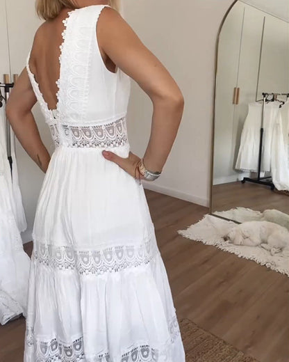 Kim - Vestido de Renda com Decote em V