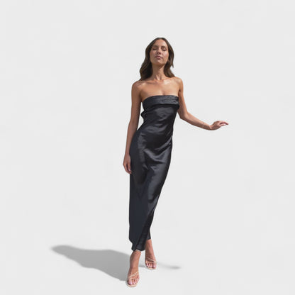 Carmen - Vestido Sem Mangas em Cetim