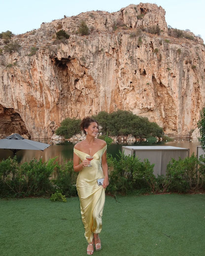 Bárbara - Maxi Vestido de Cetim