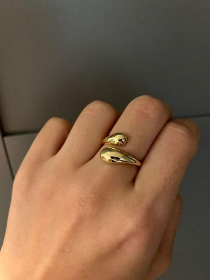 Anillo de gran tamaño