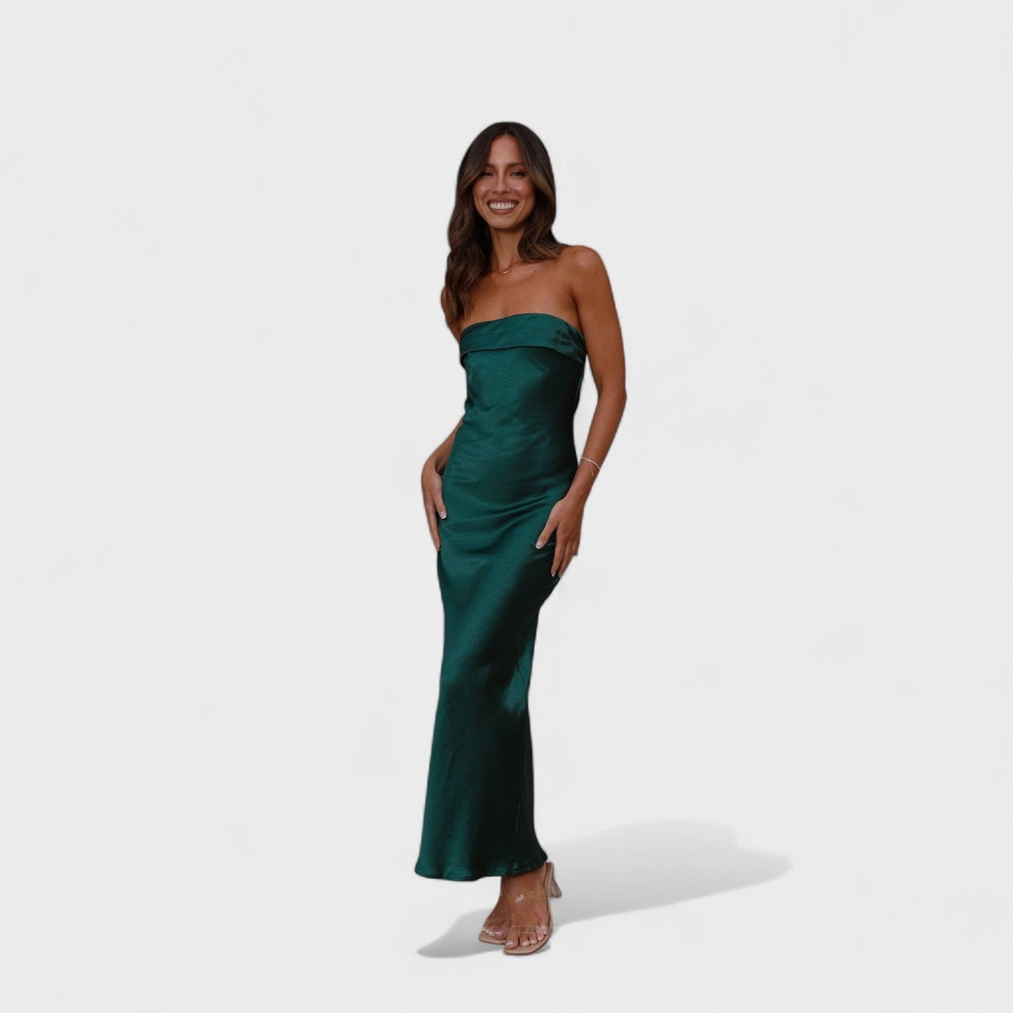 Carmen - Vestido Sem Mangas em Cetim