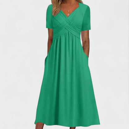 Nora - Minimalist Linen Set