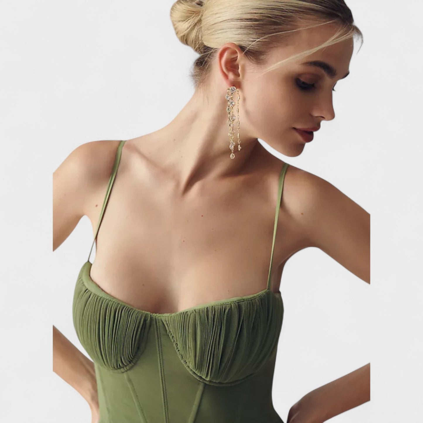 Elodie - O Vestido da Sofisticação