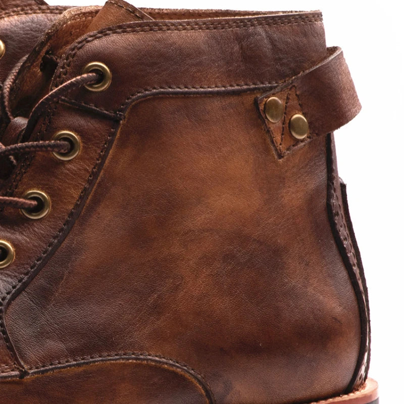 Caio - Botas Retro com Ponta Redonda