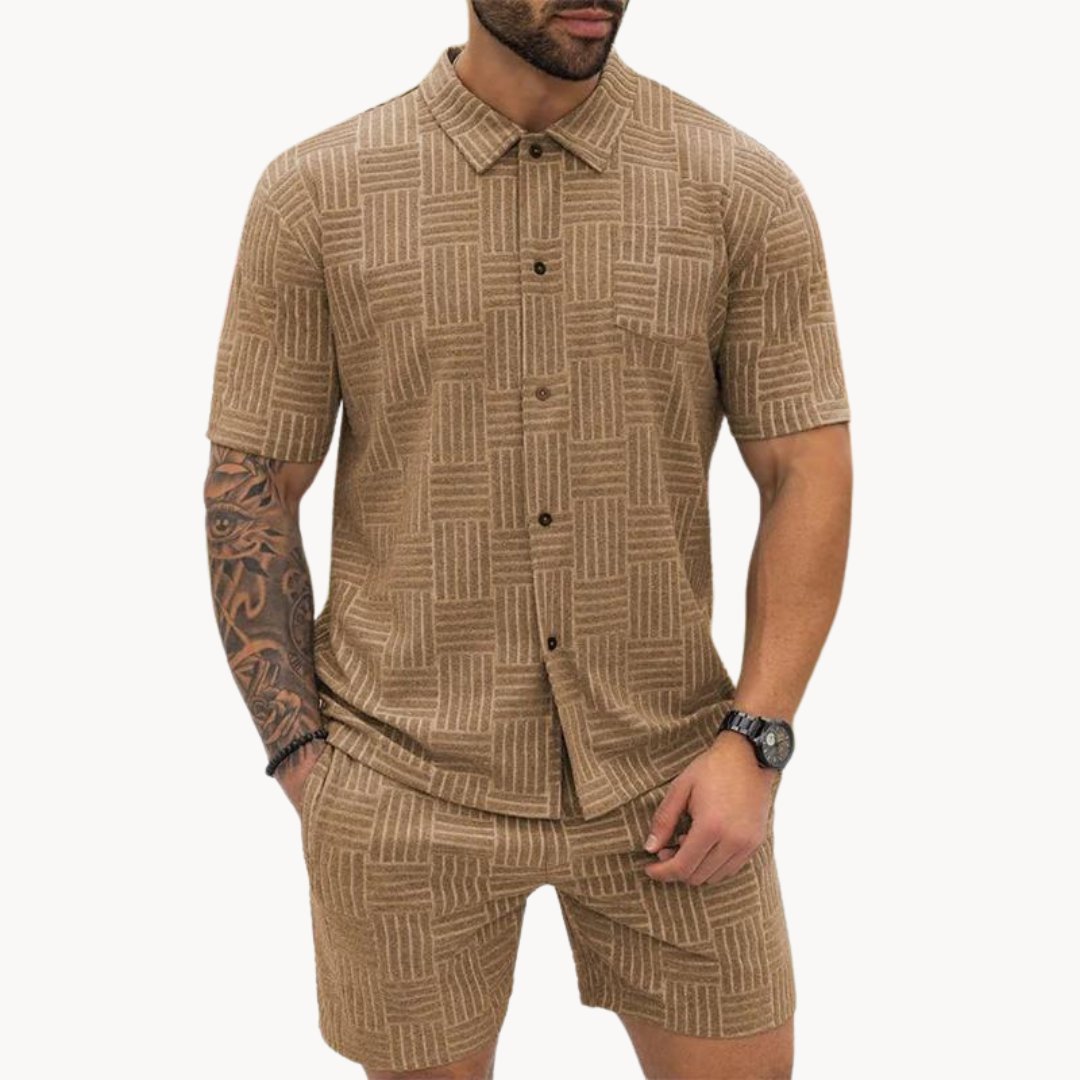 Conjunto Retro de Camisa e Calções