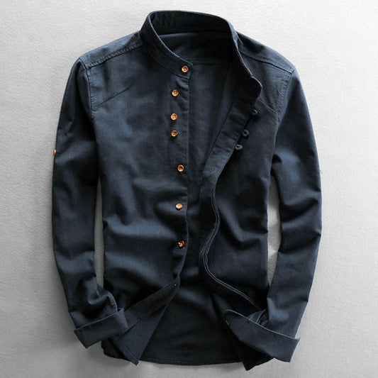 Camisa Vintage com Gola Alta e Botão