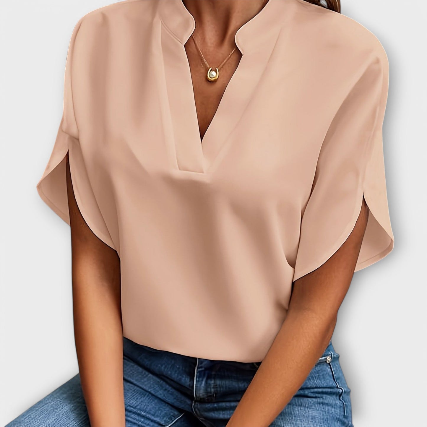 Viviana - Lightweight Women's Blouse