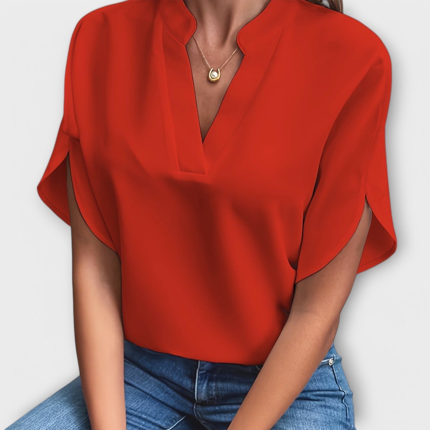 Viviana - Lightweight Women's Blouse