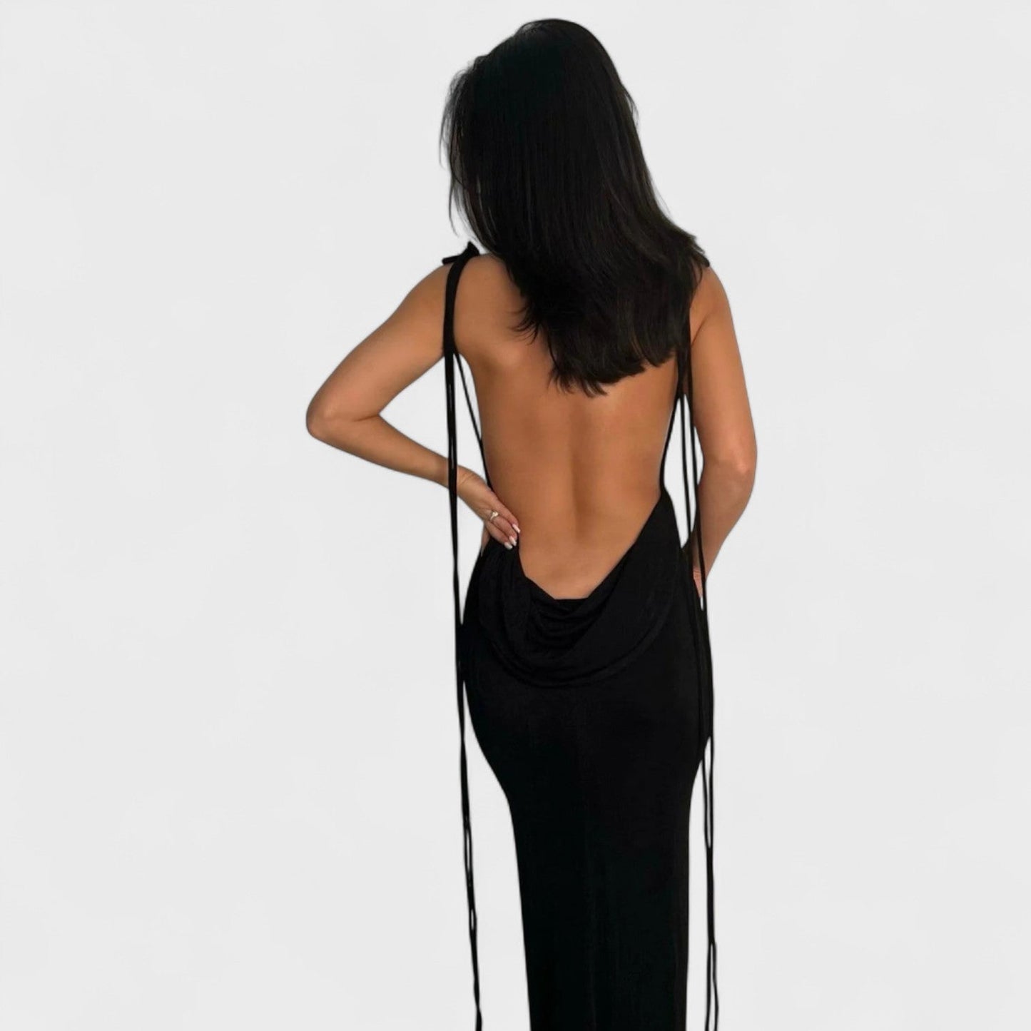 Luna - O vestido que valoriza suas curvas