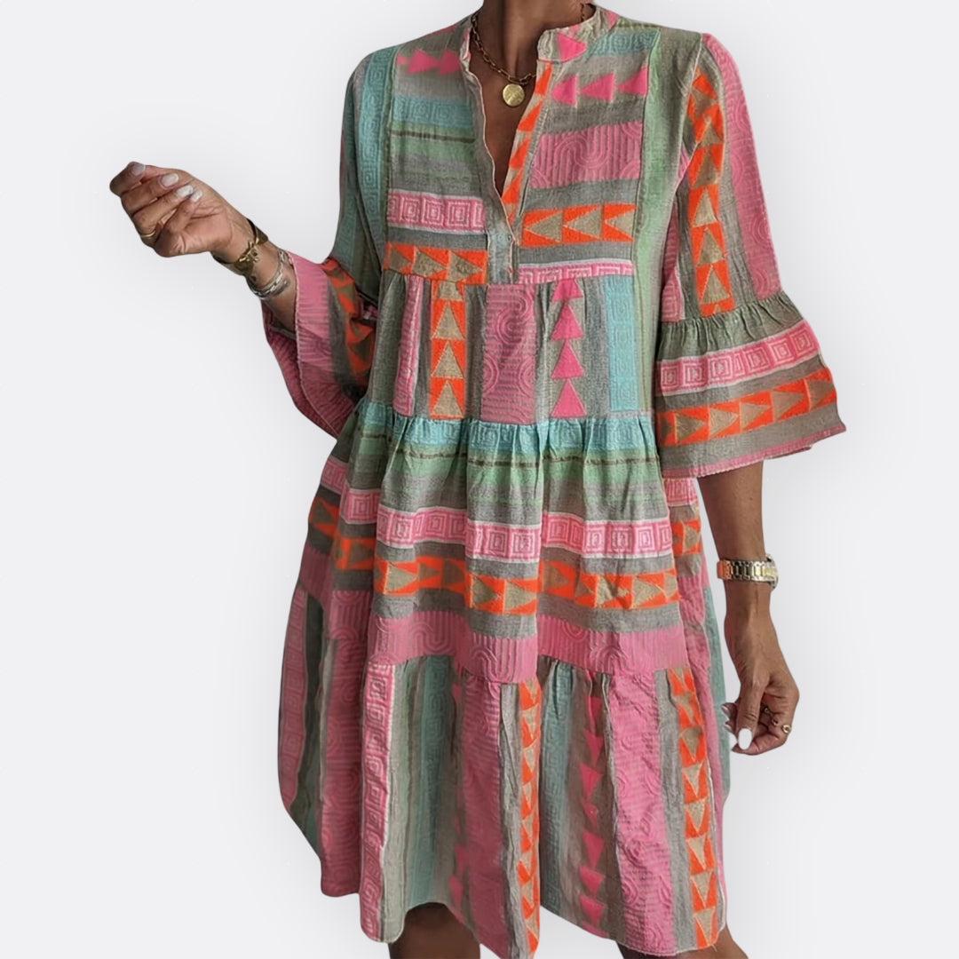 Madalena - Vestido Boho em Camadas com Silhueta Fluida