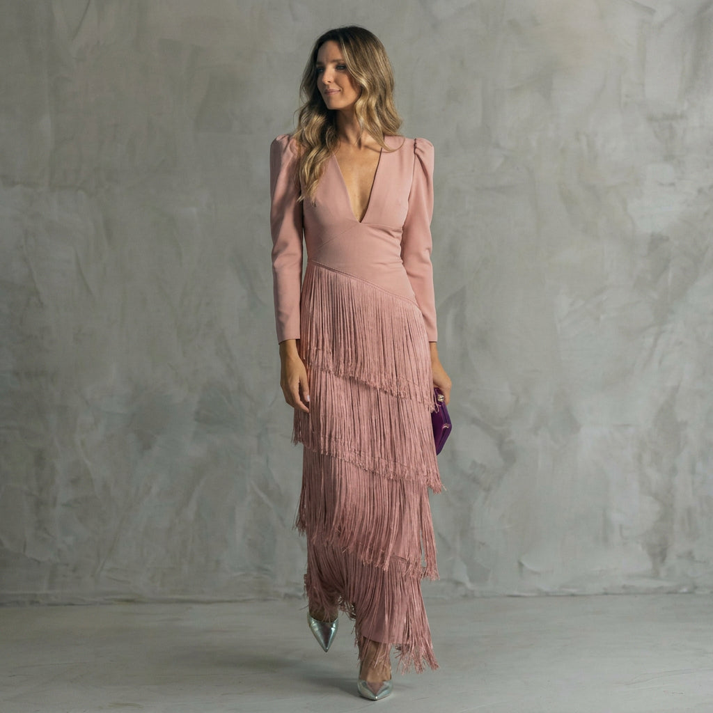 Gabriela - Vestido Longo com Franjas e Decote em V