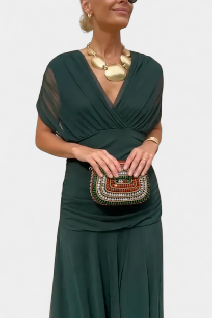 Luana - Vestido Chic con Escote en V