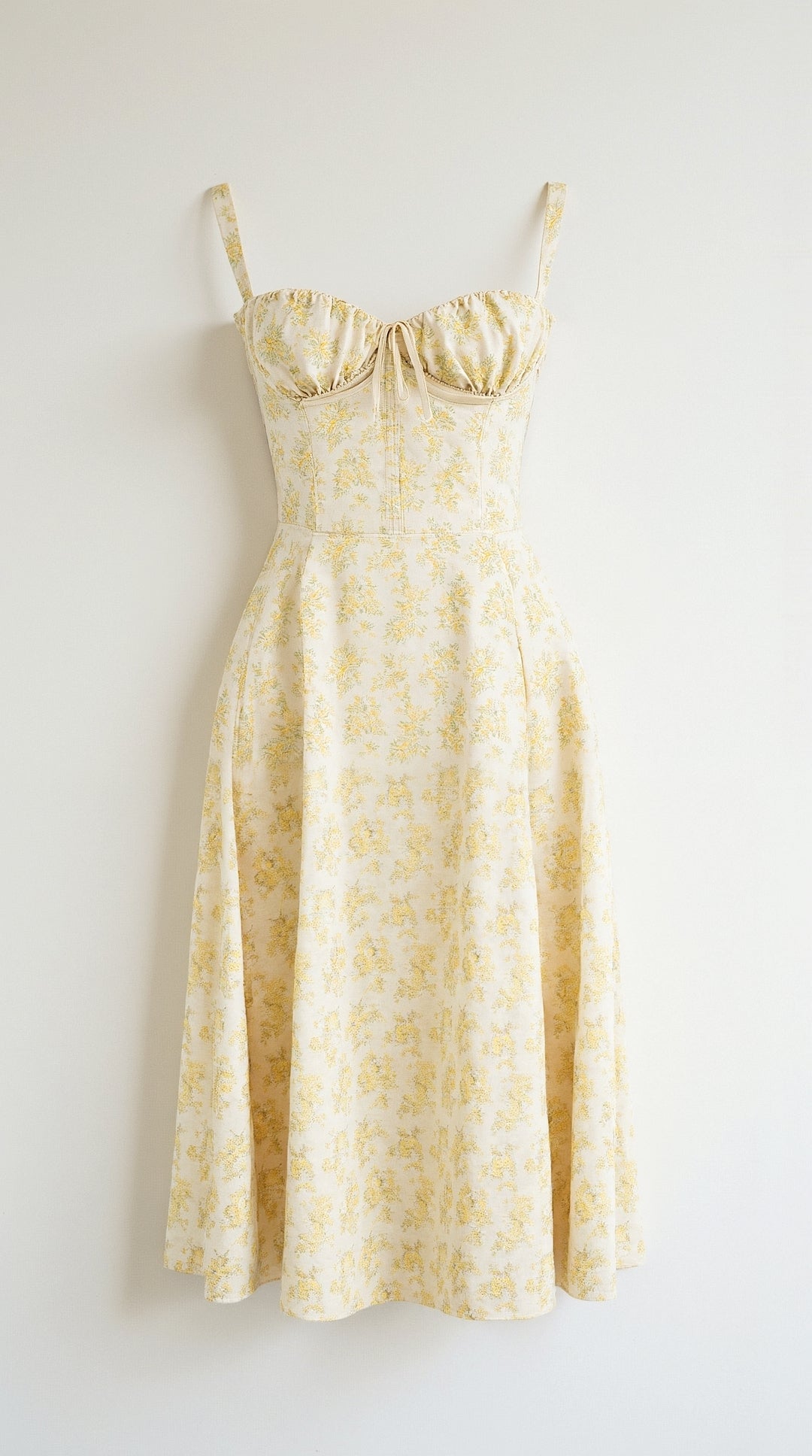 Júlia - Elegante Vestido Midi