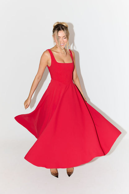 Amélia - Vestido Midi Clássico